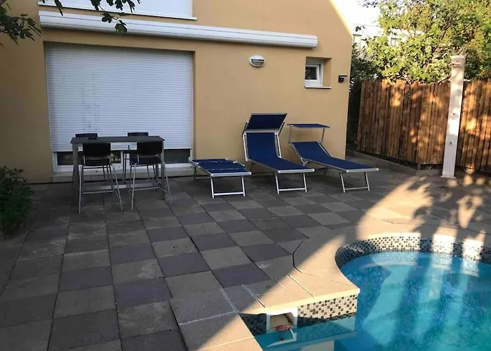 Logement Avec Piscine